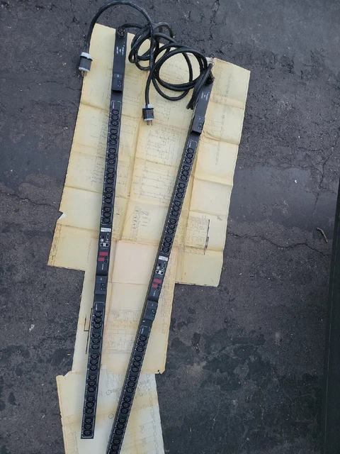 2-Raritan PX2-1841 Monitor Switch PDU 240V 20-Outlets (36) C13 (4) C19 L6-30P In