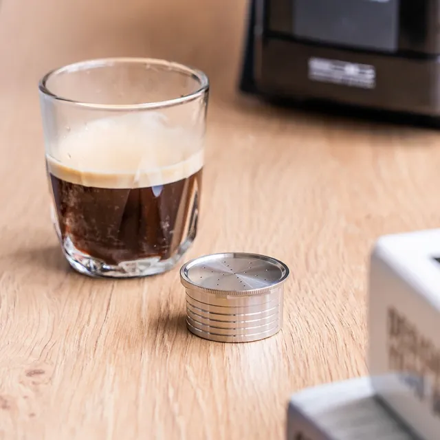 Contenitore filtro caffè capsula ricaricabile semplifica la routine di preparazione del caffè