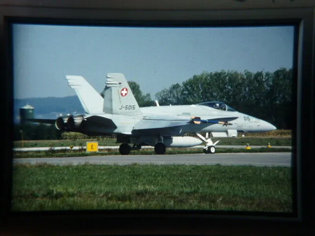 military aircraft slide Swiss Air Force F/A-18 J-5015 Payerne 2003 (BZZ6)