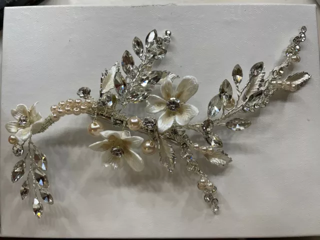 David’s bridal Ivory Floral Bead Pearl and Crystal Comb