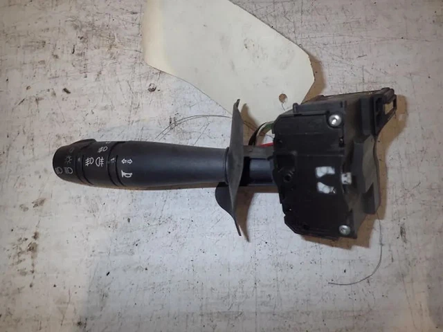 Commodo (levier) De Phares Et Clignotants Pour Renault Clio 1 Et Renault 19 - Pièce D'occasion, Référence 7700842114