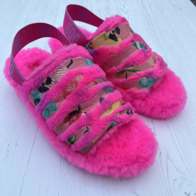 Ugg sliders size 5 deals
