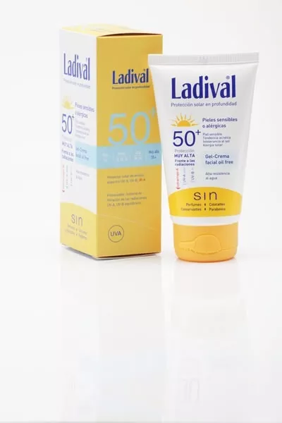 Fotoprotector Solar Ladival SPF50+ Gel-Crema Facial Oil Free 75 ml