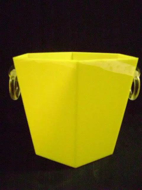 Cesta Hielera En ABS Amarillo design buganza Vintage Modernismo 2