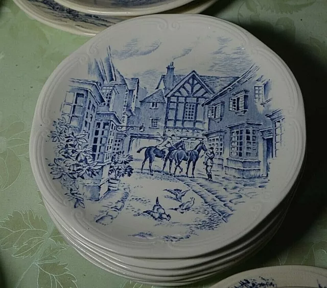 Ancien Service De 18 Assiettes Plate Creuse A Dessert Gien Scene Chasse A Cour 3