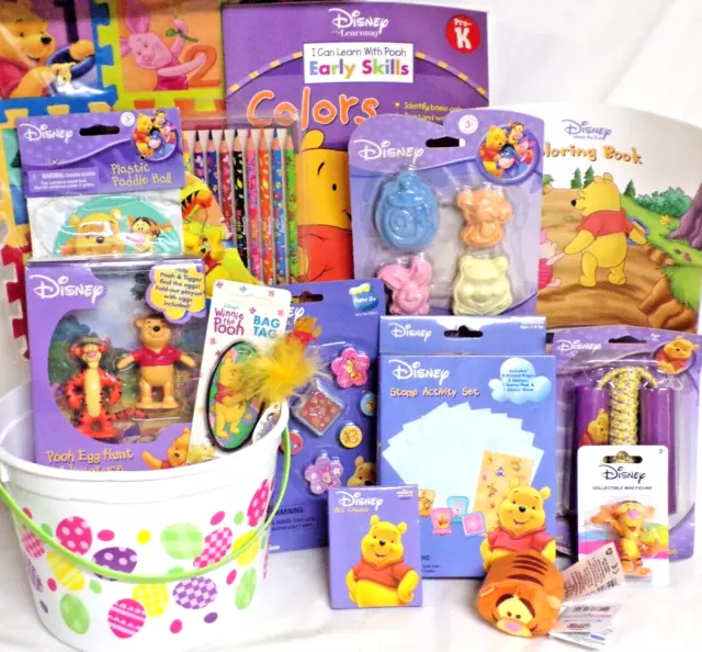 nuevo DISNEY POOH juguete LOTE CESTA REGALO PASCUA JUGUETES AL AIRE LIBRE juego LIBROS