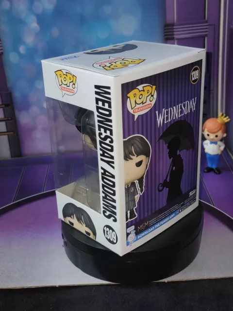 Funko Pop! TV Netflix Wednesday Addams #1309 w/ Protector Jenna Ortega *IN HAND 3