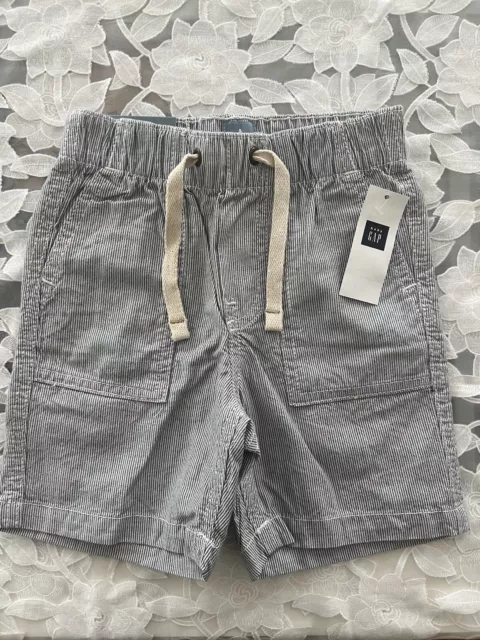 BabyGap Gray & White Pinstripe Shorts 2T NWT