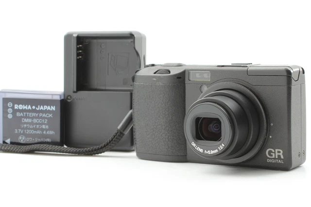 [Near MINT] RICOH GR DIGITAL 8.1MP Dgitial Camera Black From JAPAN