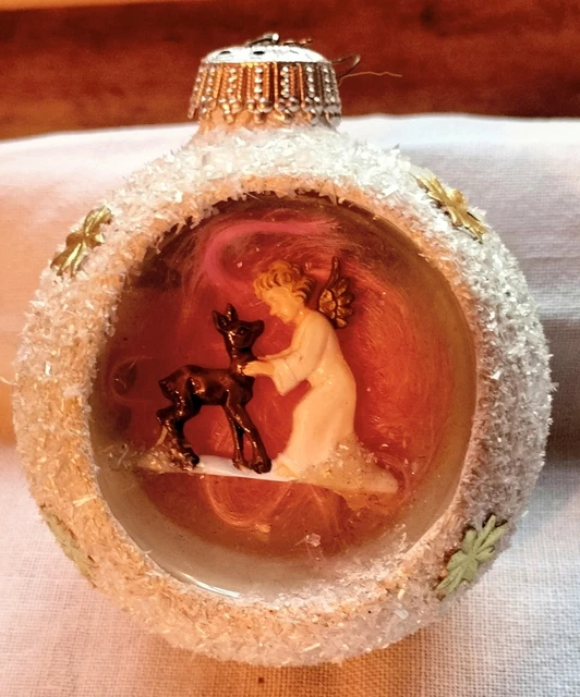 ANCIENNE BOULE DE NOEL EN VERRE EGLOMISE MERCURISE DIAMETRE 7