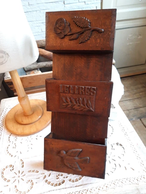 Porte-lettres/classeur-trieur de courrier ancien