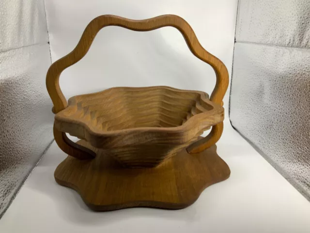 VTG Wooden Pop-Up Collapsible Bowl Basket Trivet  Carved Spiral Fold