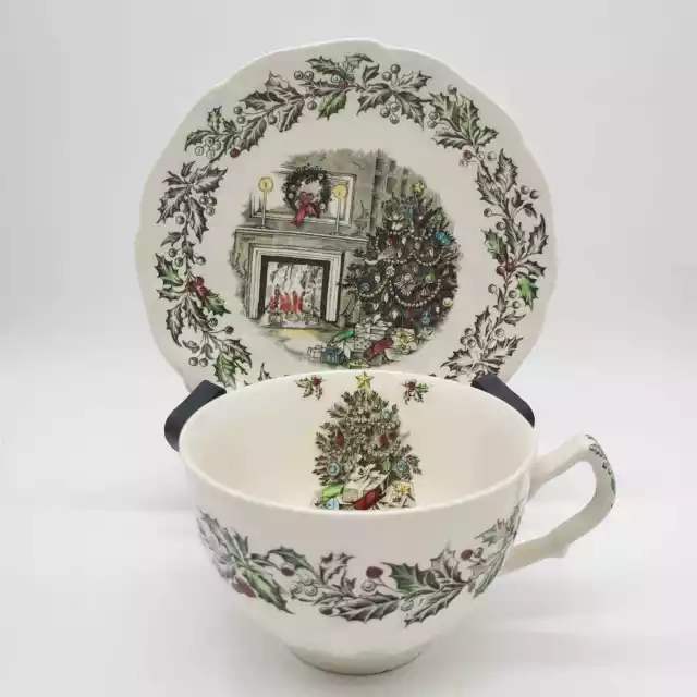 Johnson Brothers Merry Christmas Teacups and Saucers Set of 4