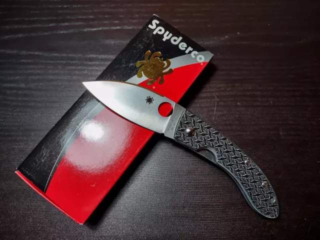 -Discontinued Spyderco C65CFP Lum Chinese Folding Knife New In Box-fast ship-