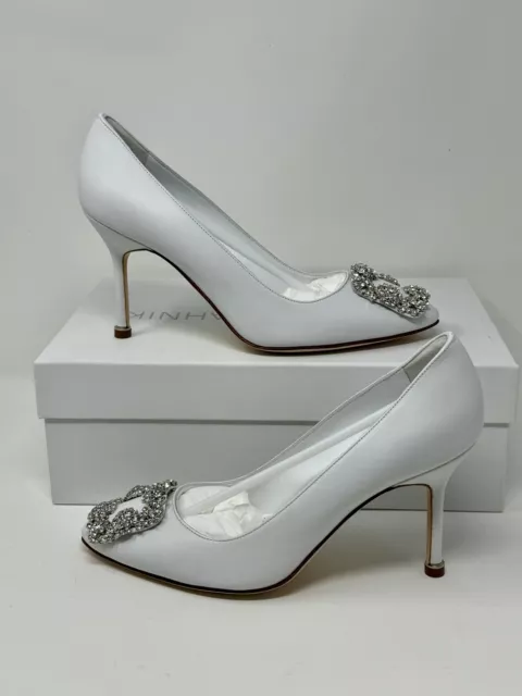 Manolo Blahnik Hangisi 90MM Embellished Leather Pumps, White Bridal sz 36.5. NEW