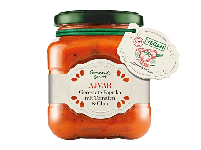 Peperoni tostati Grannys Secret con pomodori e peperoncino 200 g