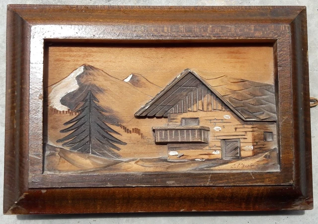 ANCIEN TABLEAU EN bois sculpté en relief paysage de montagne signé