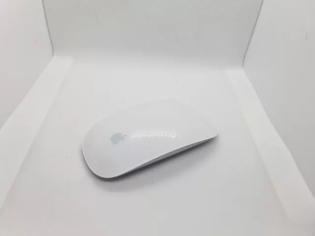 Genuine Apple Wireless Magic Mouse A1296 Bluetooth, Wireless, Multi Touch WORKS