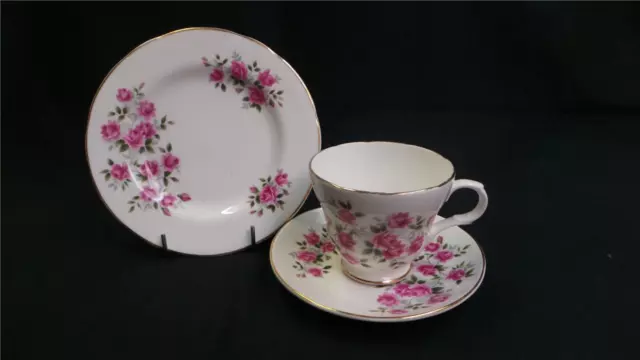 Beautiful Retro Vintage Cup Saucer Plate Crown Trent Staffordshire England
