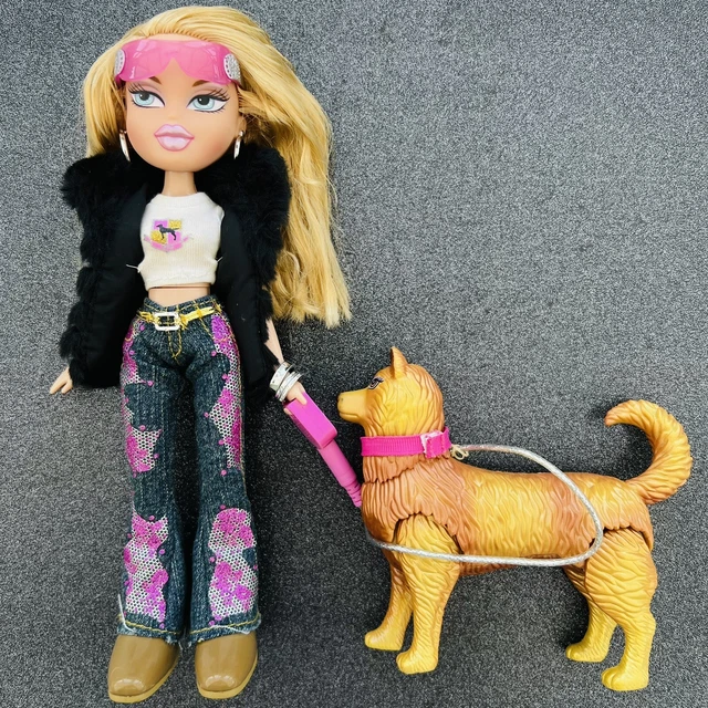 Bratz Walking Cloe Doll With Dog, Clothes & Accessories. Shirt Jacket/Coat Jeans