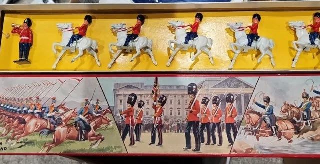 Vintage Crescent Set Lead 6 Toy Soldiers British Horseback Figurines England Box