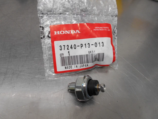 Honda CB500 Four K0, K1, K2 SOHC,  Oil pressure switch, Genuine  37240-P13-013