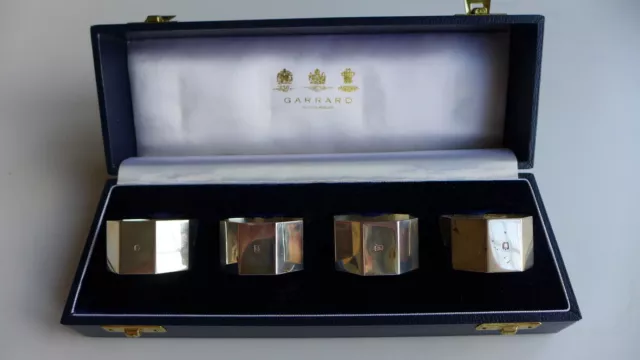 Garrard & Co Ltd, 4 Silver Napkin Rings in Original Box