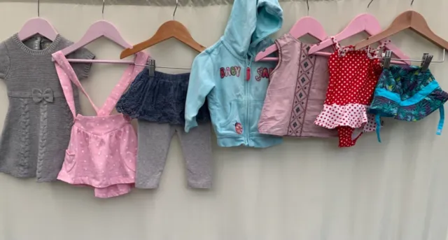Girls bundle of clothes age 6-9 months gap Tu mamas &Papas