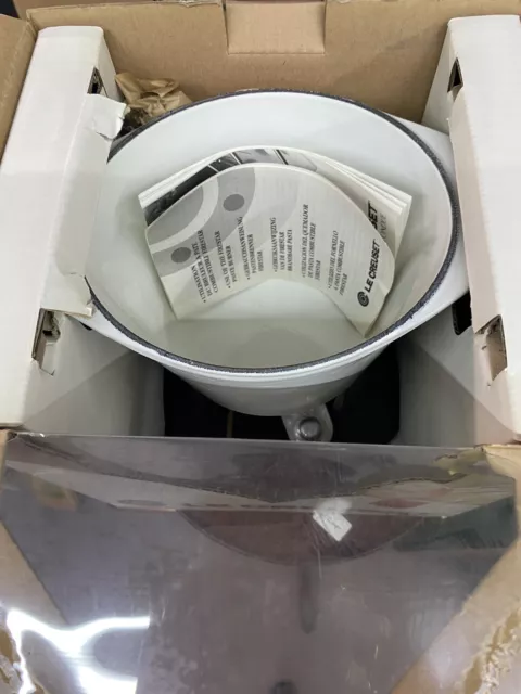 Le Creuset Cast Iron Fondue New And Boxed 2