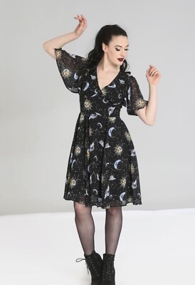 Hell Bunny Rock/Roll Rockabilly Full Circle robe blanc/roses rouges dos nu 4xL Hell Bunny Rock/Roll Rockabilly Full Circle robe blanc/roses rouges dos nu 4xL