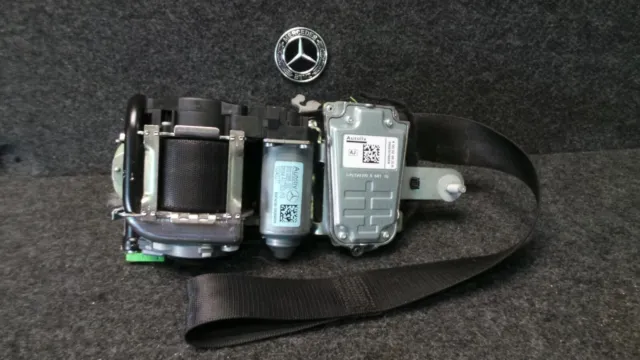 Y62-81 * Mercedes-Benz W207 E-Coupe Sicherheitsgurt Vorne Rechts // A2078604285
