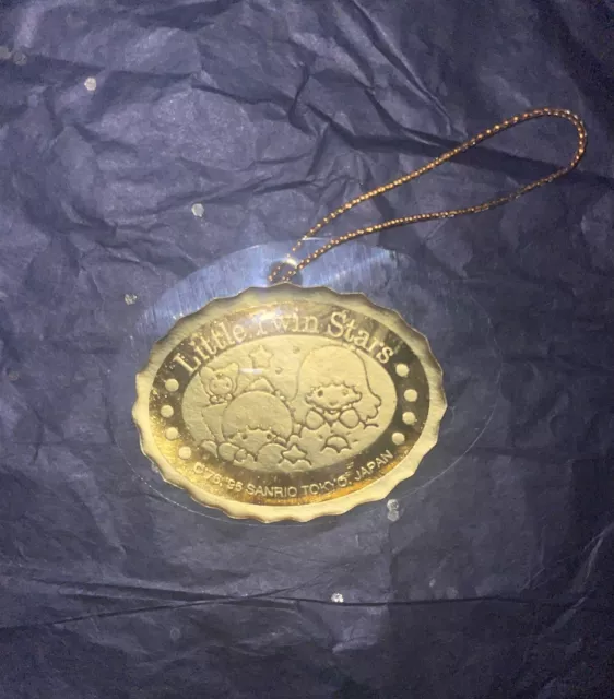 Rare, Vintage 1996 Sanrio Little Twin Star Golden Sticker Trinket.