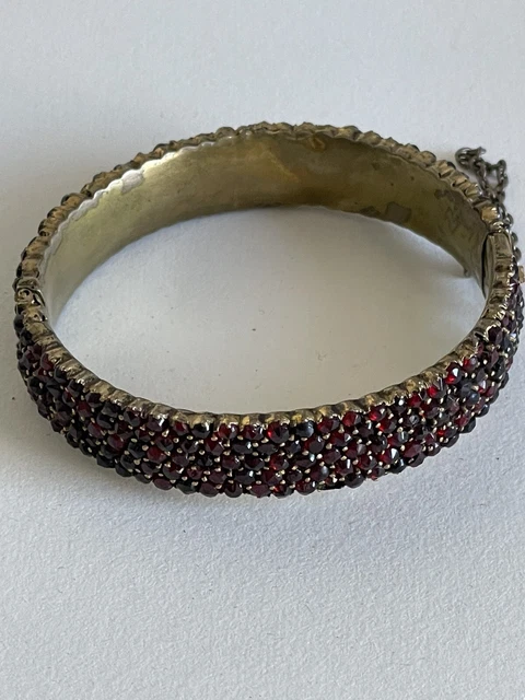 Bracelets & Charms, Vintage & Antique Jewellery, Jewellery