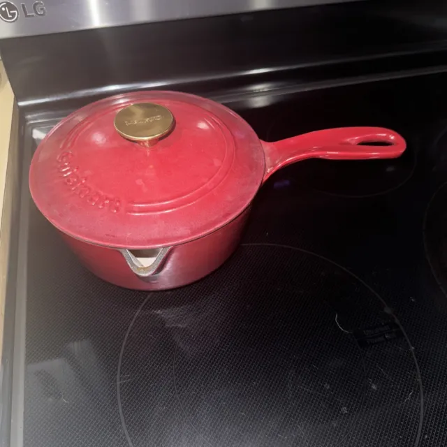https://www.picclickimg.com/jY8AAOSwHYJlhYls/Red-Cuisinart-Enameled-Cast-Iron-Round-Covered-Pot.webp