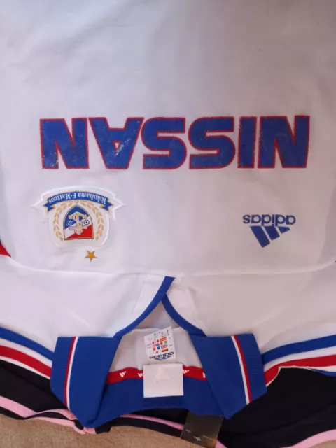 Yokohama F Marinos  Football Shirt Trikot J League Japan. Large VINTAGE Adidas