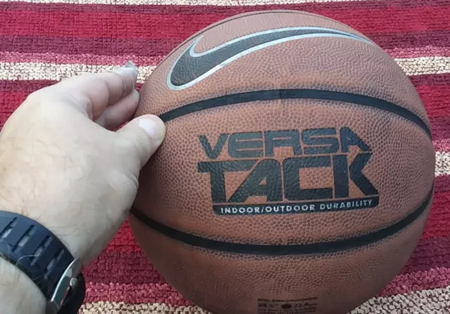Nike versa tack basketball hot sale 28.5