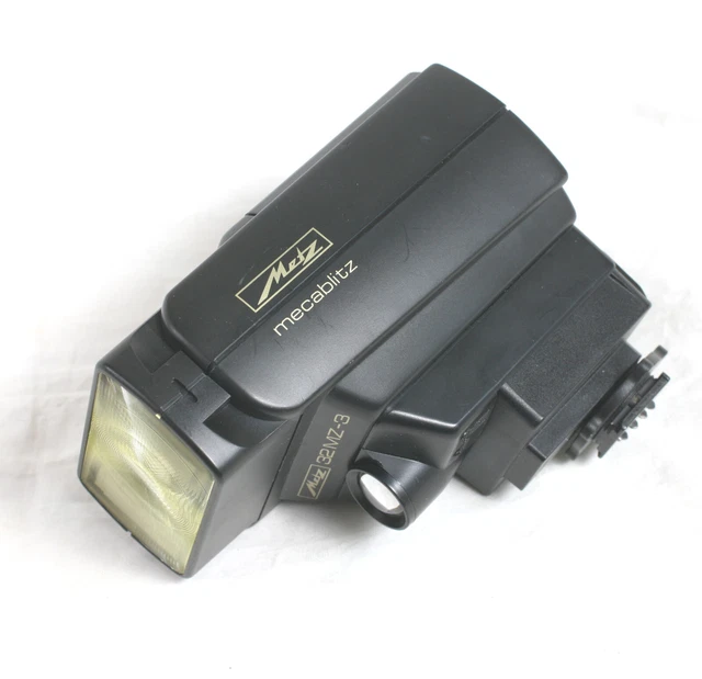 Metz Mecablitz 32 MZ-3 With SCA 3401 Adapter For Nikon SCA3000 System