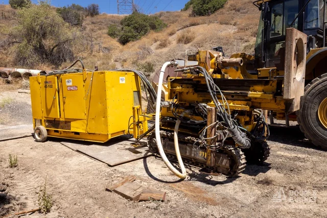 1998 TechnoDrill TD610