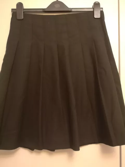 Black Pleated School Uniform Skirt Waist 26 Length 20 Age 11 -13 Trutex  VGC