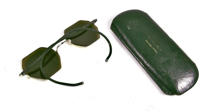 Rare ~ VINTAGE WILLSON OCTAGONAL  SUNGLASSES w CASE  “WILLSON” Dark!