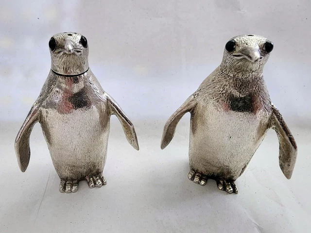 Sterling Silver NOVELTY PENGUIN SALT & PEPPER Shakers Richard Comyns LONDON 1967