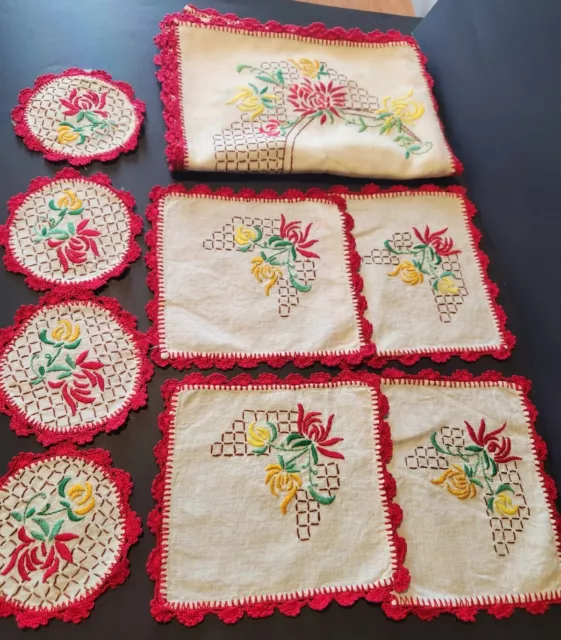 Lot: 12 Vintage  Hand Embroidered Linen Lace Napkins Doilies Placemats Floral