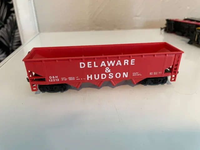 Bachmann HO Delaware & Hudson D & W 12312 Offset Quad Hopper