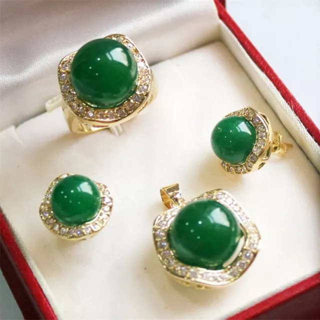 Shell Pearl Pendant Necklace Earring Ring Green Jade 18K Gold Plated Jewelry Set