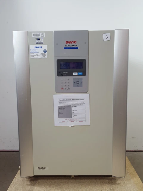 Sanyo Co2 Laboratory Incubator Model MCO19AIC (UV) Lab