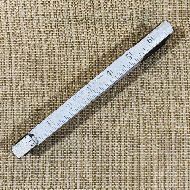 Perfect Measuring Tape Co. FR-72 Carpenter's Folding Rule Lightweight Composite Construction Ruler Folding Yard Stick With Easy Read Inch Fractions 6 5ft 2m