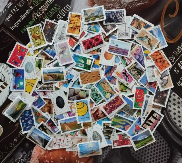 Joli lot de 200 timbres différents de France ( lot 5  )