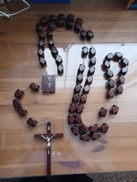 Rosario In Legno Da Parete Vintage