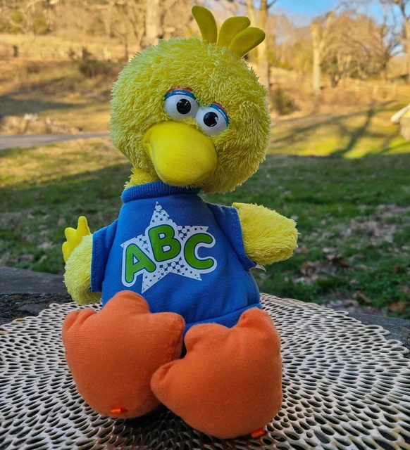 SESAME STREET BIG Bird Plush ABCs Talking 12" 2010 Stuffed Animal Toy