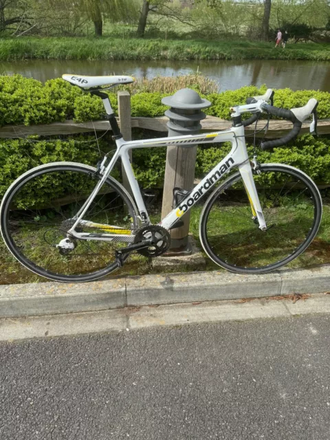 Boardman Road Team Carbon road bike - Large frame - Limited edition in white